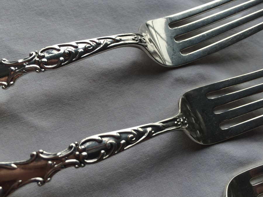 Sterling Silver Flatware Set - 80% OF MELT VALUE! [Photo 12]