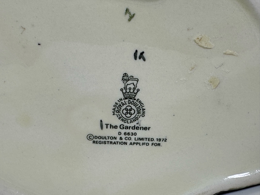 Vintage 1972 Royal Doulton Toby Mug 'The Gardener' D6630 Large Made In England 7.5H [Photo 7]
