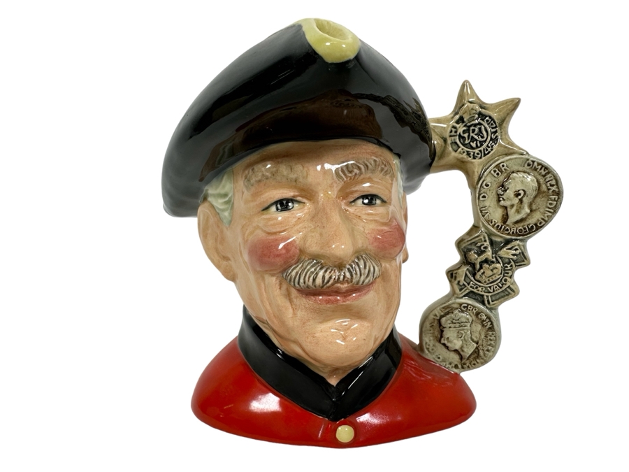 Vintage 1988 Royal Doulton Toby Mug 'Chelsea Pensioner' D6817 Large Made In England 6.5H