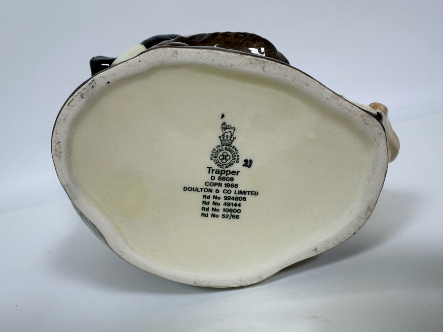 Vintage 1966 Royal Doulton Toby Mug 'Trapper' D6609 Large Made In England 7H [Photo 6]