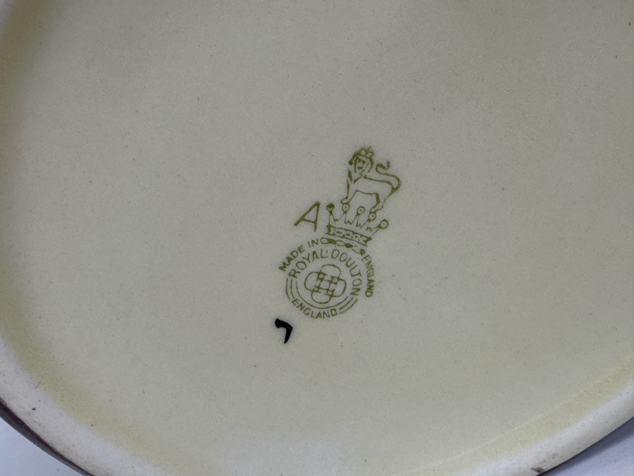 Vintage Early Royal Doulton 1936-1960 Toby Mug With 'A' Mark 'Tony Weller' Charles Dickens' Characters D5531 Large Made In England 5.5H Estimate $150 [Photo 9]