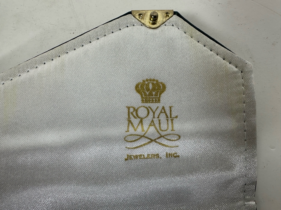 14K Gold / Triple Strand Pearl 12' Choker Necklace 51.2g [Photo 23]