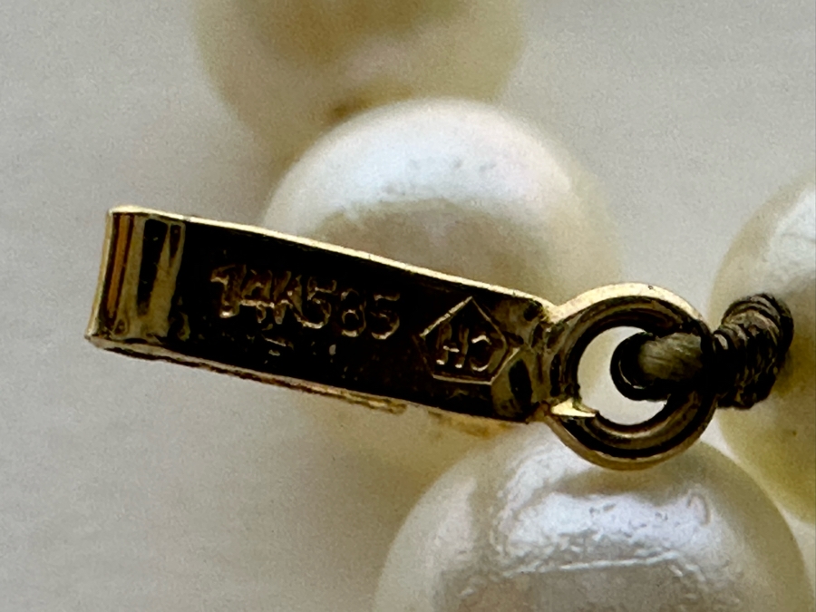 7' Pearl Bracelet With 14K Gold Clasp [Photo 8]
