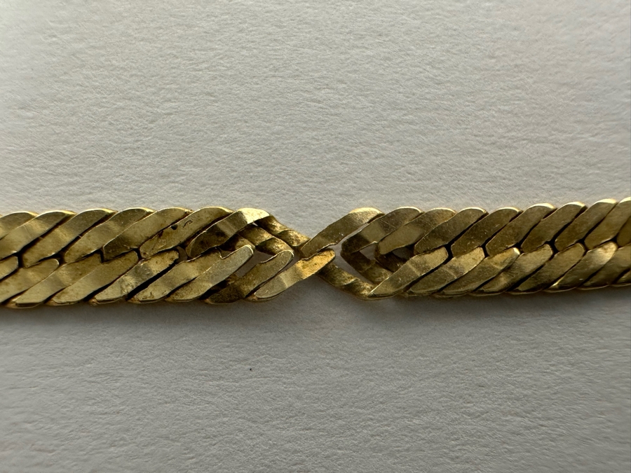 14K Gold Herringbone Chain 20' Necklace Italy (Some Damage To Chain Near Clasp - See Photos) 8.2g [Photo 14]