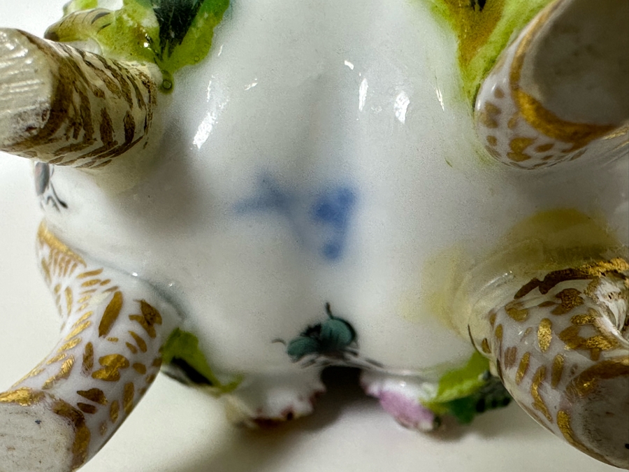 Carl Thieme Dresden Porcelain Hand Painted Perfume Bottle 2W X 3H [Photo 15]