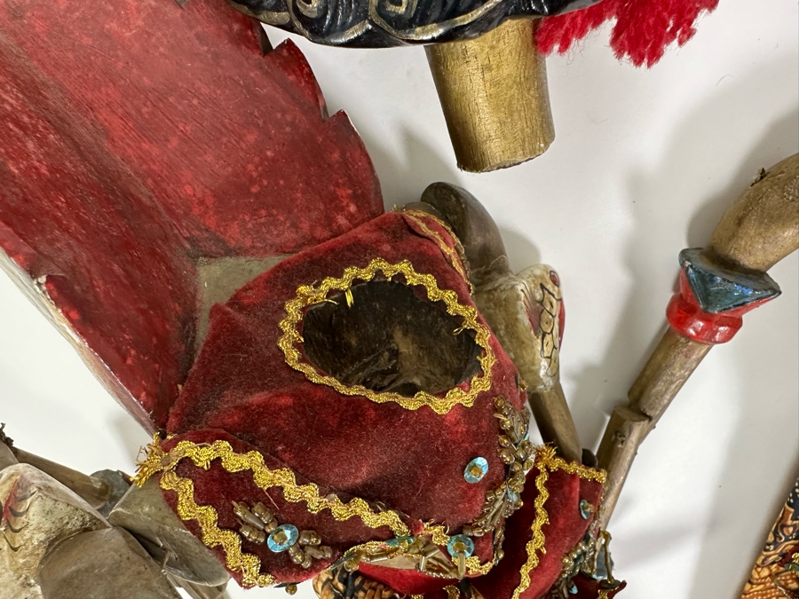 Pair Of Indonesian Rod Puppets 26L [Photo 12]