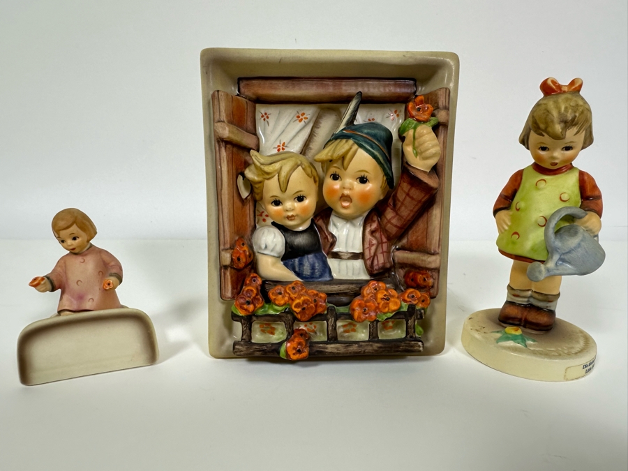Set Of Three Vintage German Hummels: Little Gardener Figurine, One 4 U, One 4 Me Place Card & Vacation Time Wall Plaque [Photo 2]