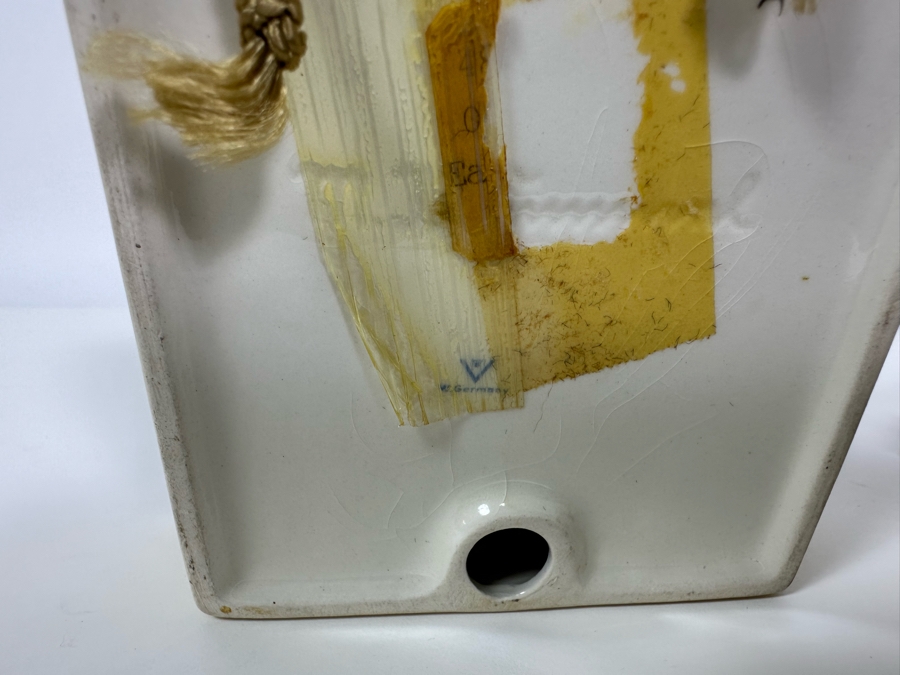 Set Of Three Vintage German Hummels: Little Gardener Figurine, One 4 U, One 4 Me Place Card & Vacation Time Wall Plaque [Photo 13]