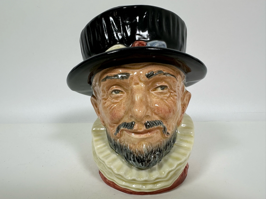 Vintage 1946 Royal Doulton Toby Mug 'Beefeater' D6206 Large Made In England 6.5H [Photo 2]