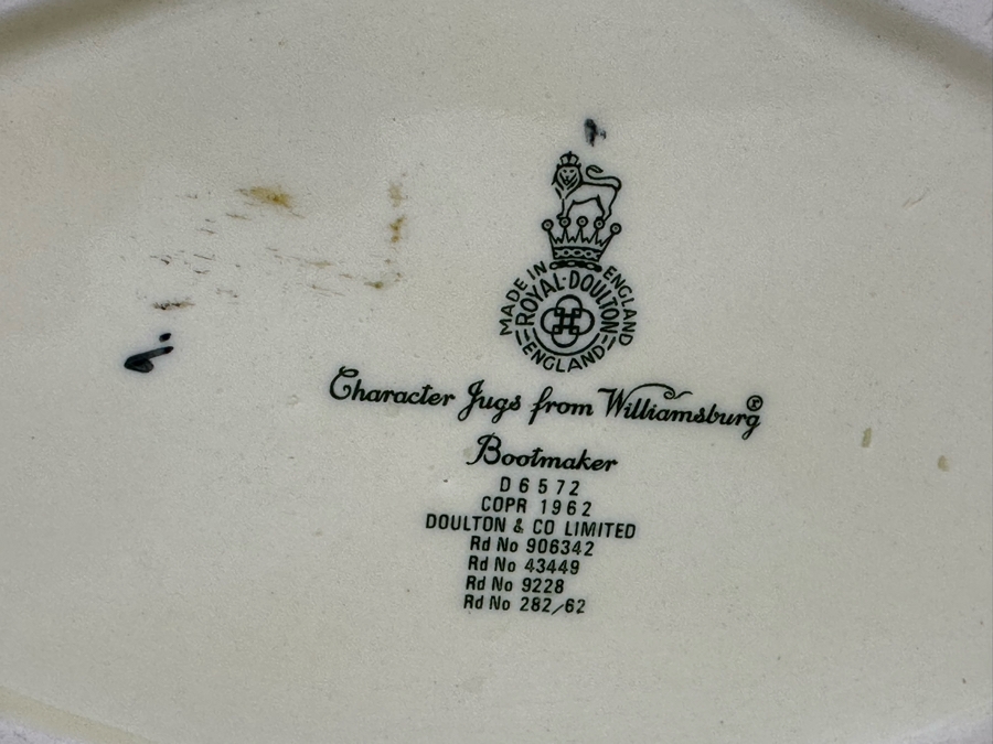 Vintage 1962 Royal Doulton Toby Mug 'Character Jugs From Williamsburg: Bootmaker' D6572 Large Made In England 7.25H [Photo 7]