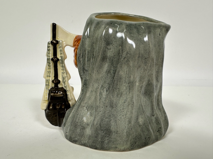 Vintage 1988 Limited Edition Royal Doulton Toby Mug 'Queen Elizabeth I Of England' Armada 1588-1988 Issued To Commemorate The 400th Anniversary Of The Spanish Armada In 1588 D6821 Made In England 4H [Photo 4]