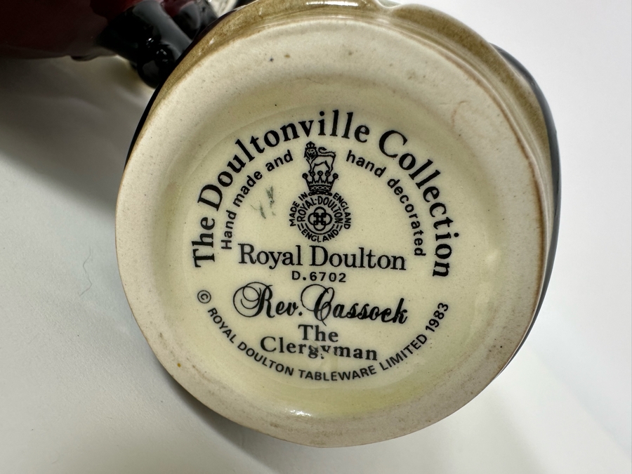 Vintage 1983 Royal Doulton Small Character Mugs From The Doultonville Collection: Mr. Litigate (The Lawyer) D6699, Mr. Furrow (The Farmer) D6701, Mr. Tonsil (The Town Crier) D6713 & Rev. Cassock (The Clergyman) Small Made In England 4H [Photo 12]