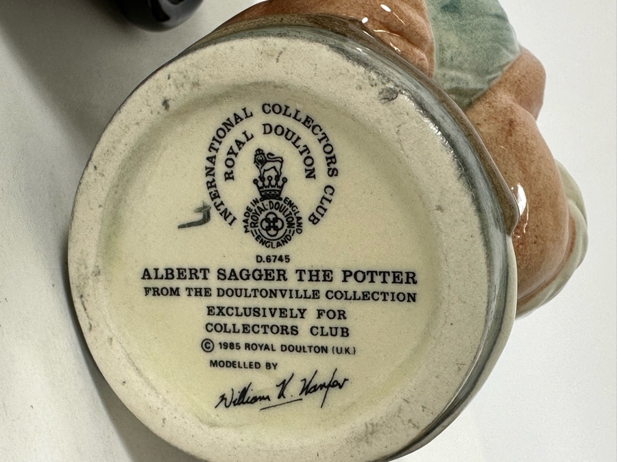 Vintage 1984 Royal Doulton Small Character Mugs From The Doultonville Collection: Capt. Salt (The Sea Captain) D6721, Sgt. Peeler (The Policeman) D6720, Dr. Pulse (The Physician) D6723 & Albert Sagger The Potter (Collectors Club) D6745 1985 4H [Photo 9]