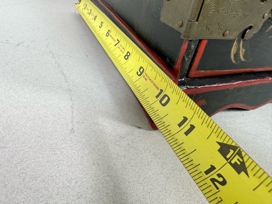 Vintage Chinese Hand Painted Wooden Jewelry Box With Brass Hardware 13.5W X 10D X 13H [Photo 18]