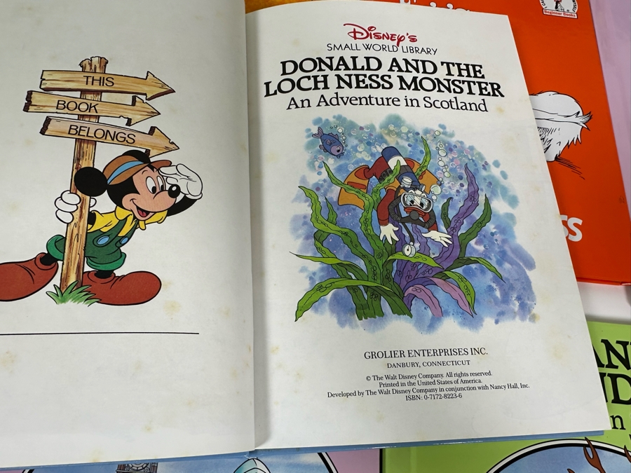 Children's Book Lot Including Dr. Seuss Books And Disney's Small World Library Books [Photo 11]