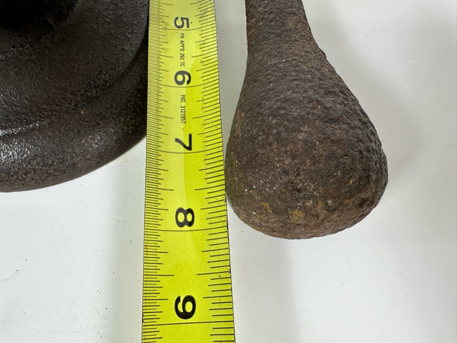 Antique Cast Iron Apothecary Mortar 6W X 5.5H & Pestle 8L Iron Medicine Bowl [Photo 17]