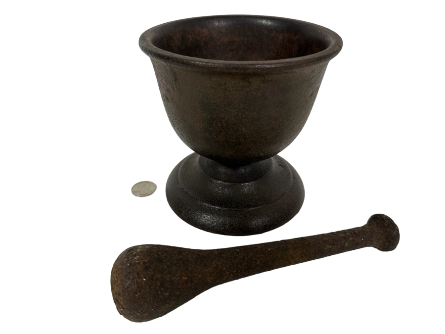 Antique Cast Iron Apothecary Mortar 6W X 5.5H & Pestle 8L Iron Medicine Bowl [Photo 2]