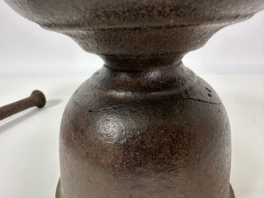 Antique Cast Iron Apothecary Mortar 6W X 5.5H & Pestle 8L Iron Medicine Bowl [Photo 13]