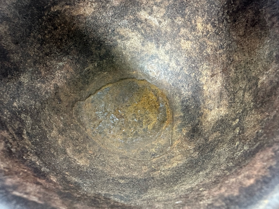 Antique Cast Iron Apothecary Mortar 6W X 5.5H & Pestle 8L Iron Medicine Bowl [Photo 8]