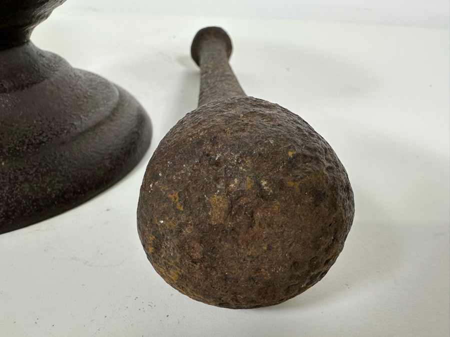 Antique Cast Iron Apothecary Mortar 6W X 5.5H & Pestle 8L Iron Medicine Bowl [Photo 14]