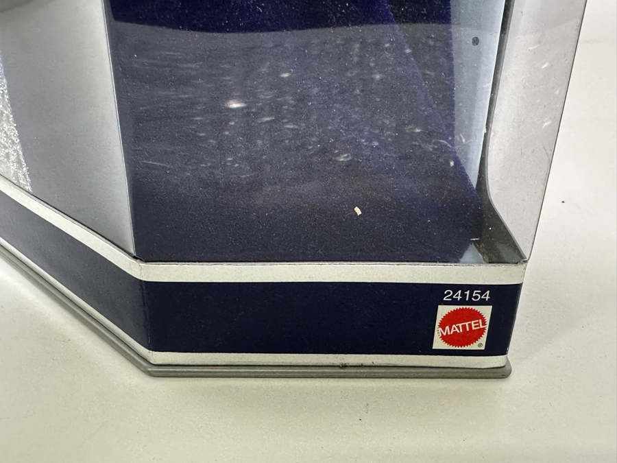 Vintage 1999 Mattel Millennium Princess Barbie New In Box 24154 [Photo 6]