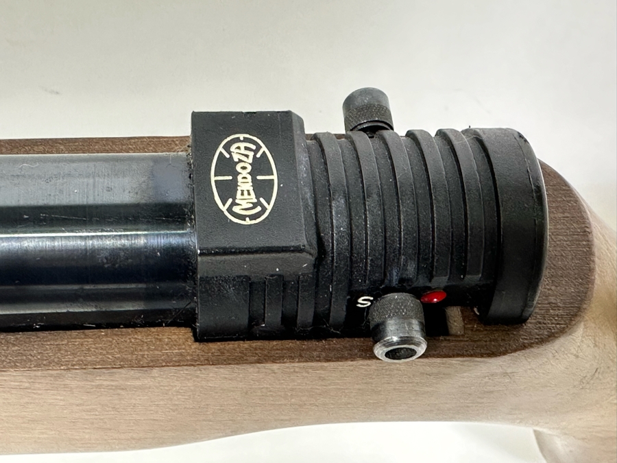 Mendoza .177 Caliber Air Rifle Pellet Gun Model RM 10 36L With Soft Case [Photo 12]