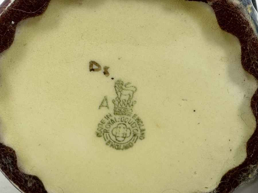 Vintage Early Royal Doulton Toby Mug With 'A' Mark 'Tony Weller' D6044 Small Made In England 3H [Photo 8]