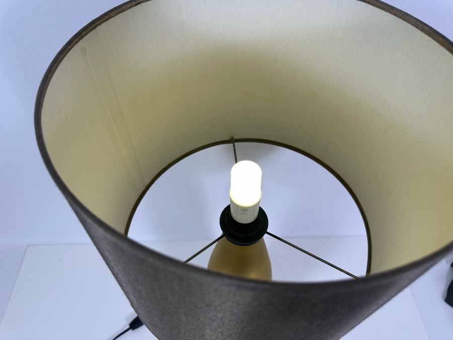 Gold Tone Metal Table Lamp 27.5H [Photo 4]