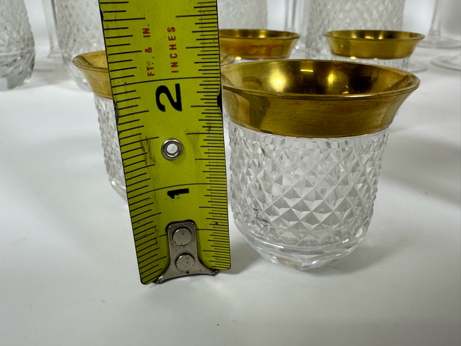37 Piece Gold Rim Glasses And Stemware [Photo 12]