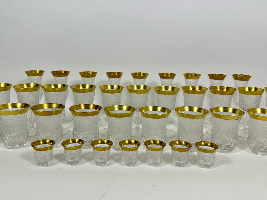 37 Piece Gold Rim Glasses And Stemware [Photo 7]