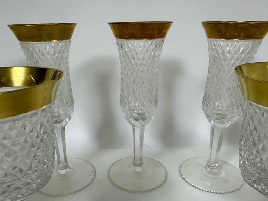 37 Piece Gold Rim Glasses And Stemware [Photo 11]
