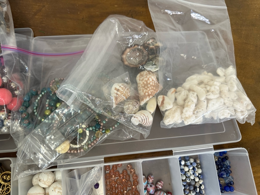 Collection Of Jewelry Making Beads And Costume Jewelry - See Photos [Photo 21]