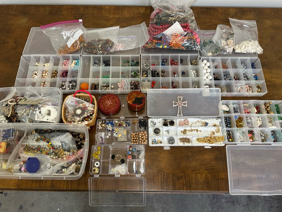 Collection Of Jewelry Making Beads And Costume Jewelry - See Photos [Photo 2]