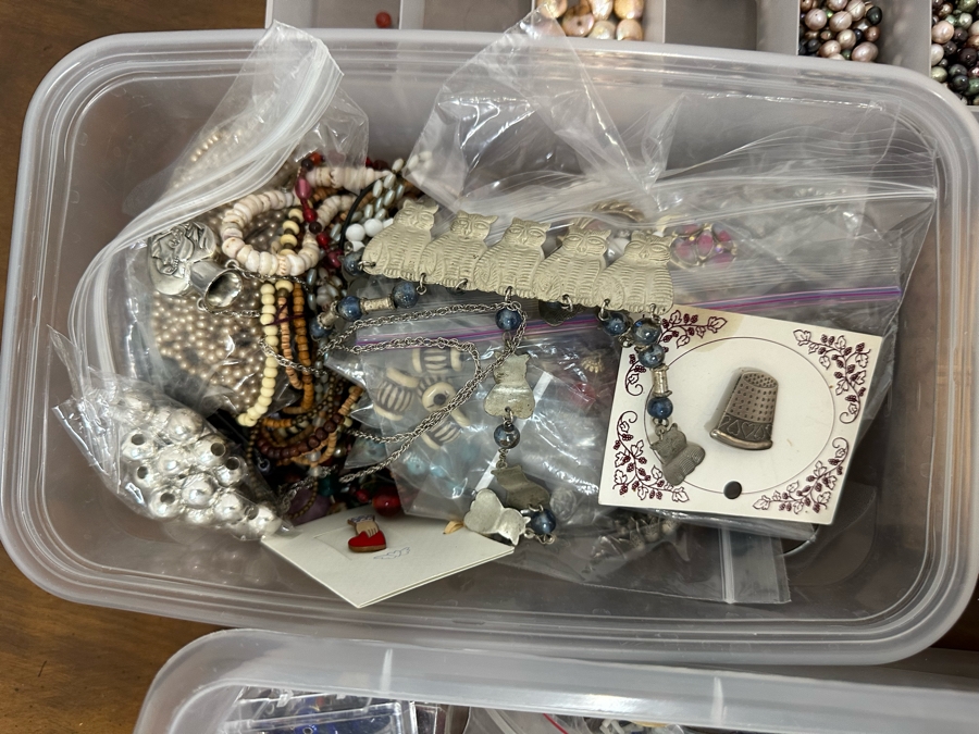 Collection Of Jewelry Making Beads And Costume Jewelry - See Photos [Photo 17]