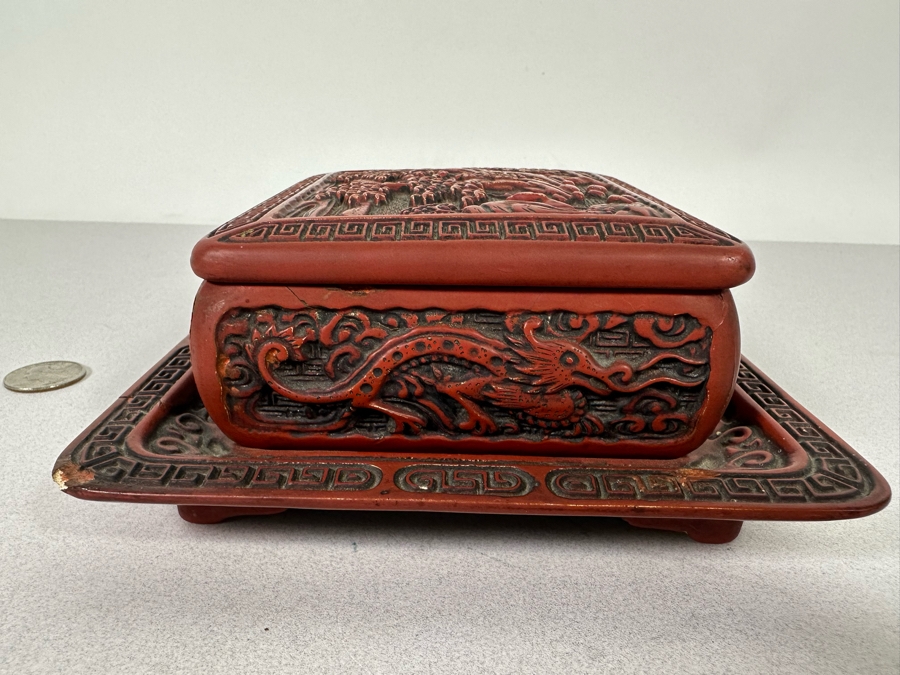 Vintage Chinese Carved Cinnabar Lidded Box With Tray 7W X 6.5D X 2.75H [Photo 10]