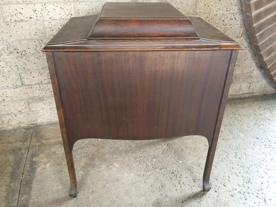 Victrolla Cabinet - Record Player Removed - Excellent Graphics [Photo 20]