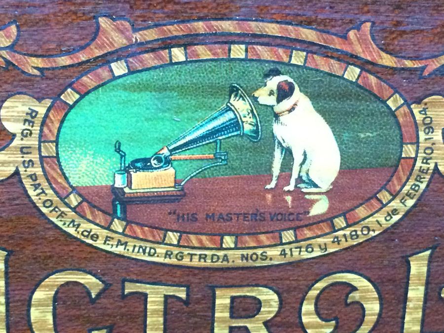 Victrolla Cabinet - Record Player Removed - Excellent Graphics [Photo 18]