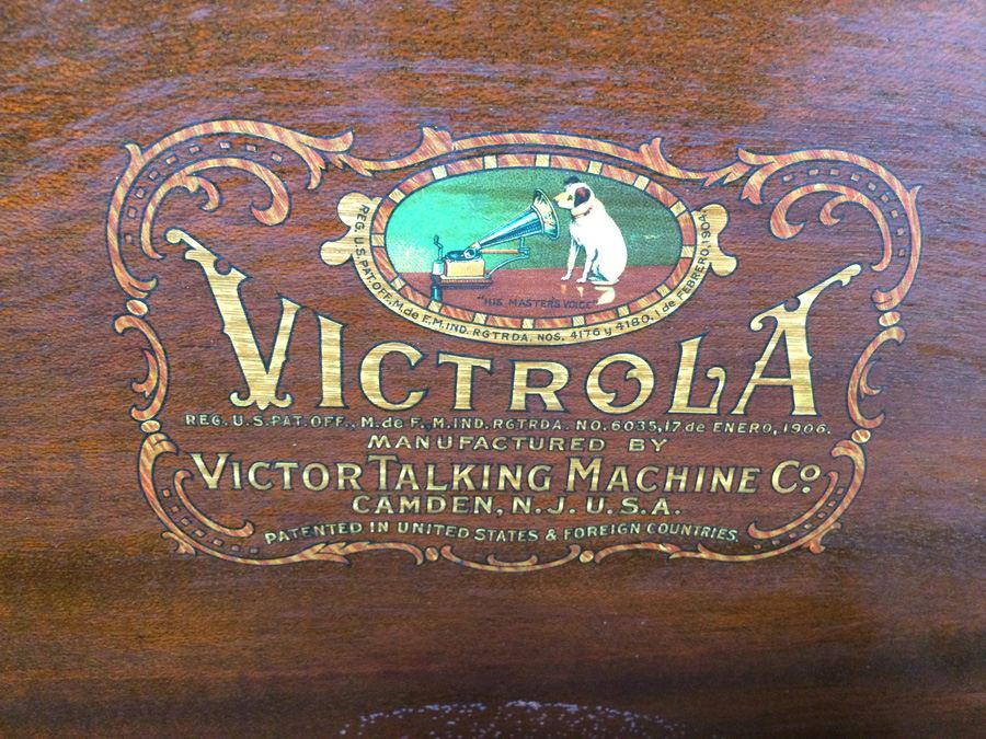 Victrolla Cabinet - Record Player Removed - Excellent Graphics [Photo 16]