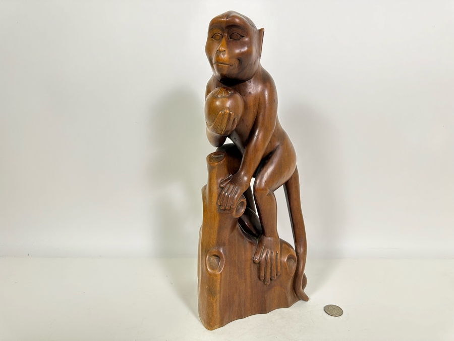 Impressive Hand Carved Wooden Monkey Sculpture 14.5H [Photo 2]