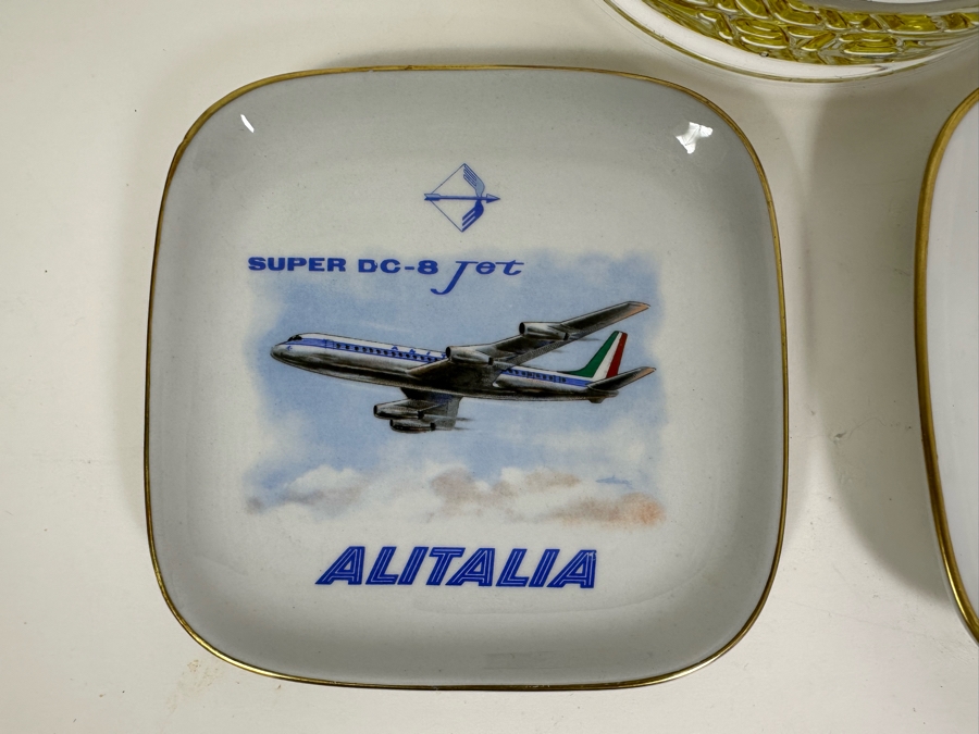 Vintage 1927 Glass Ashtray From The German Munchen Olympics And Pair Of Alitalia Plane Trinket Dishes [Photo 6]