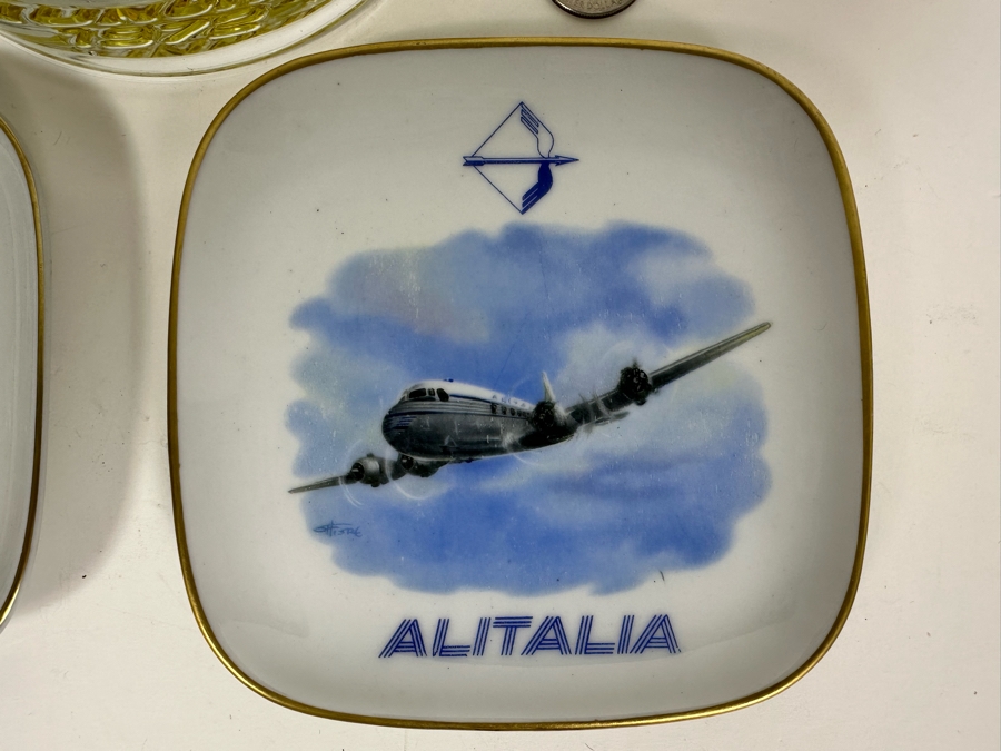 Vintage 1927 Glass Ashtray From The German Munchen Olympics And Pair Of Alitalia Plane Trinket Dishes [Photo 5]