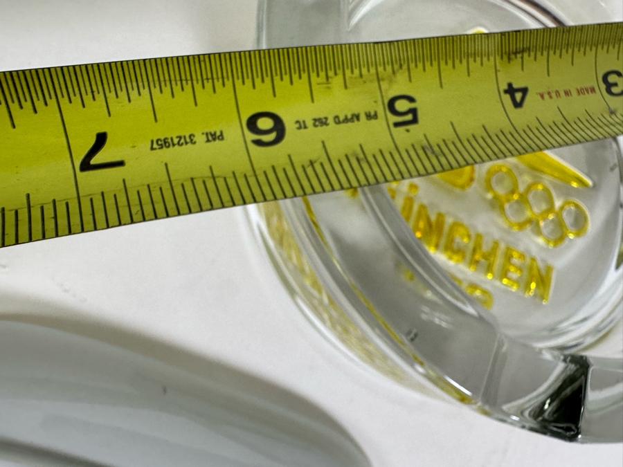Vintage 1927 Glass Ashtray From The German Munchen Olympics And Pair Of Alitalia Plane Trinket Dishes [Photo 11]