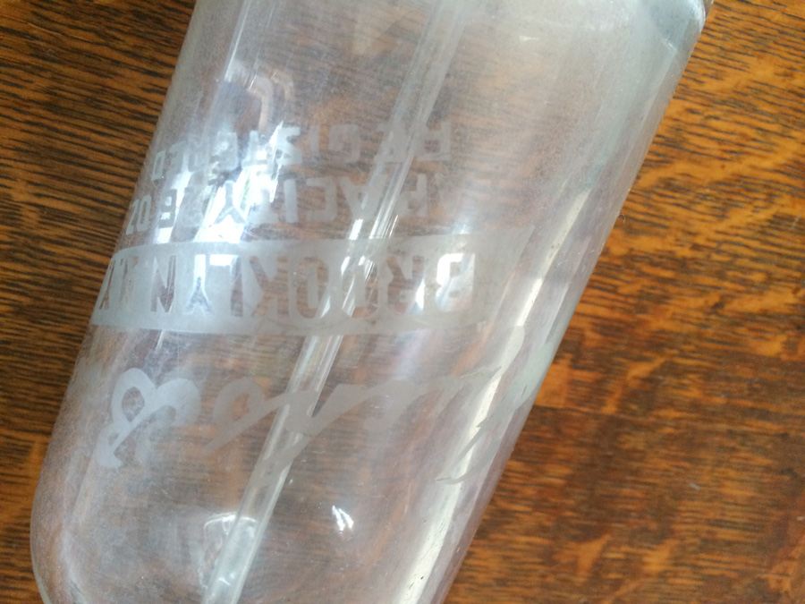 Vintage Seltzer Bottle - Brooklyn, NY - Note Small Chip in Glass [Photo 6]