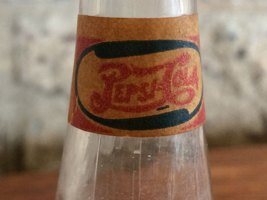 Vintage Pepsi-Cola Miniature Bottle [Photo 3]