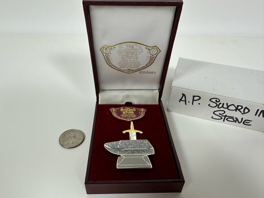 Disney Trading Pin The Sword In The Stone With Box A.P. [Photo 2]