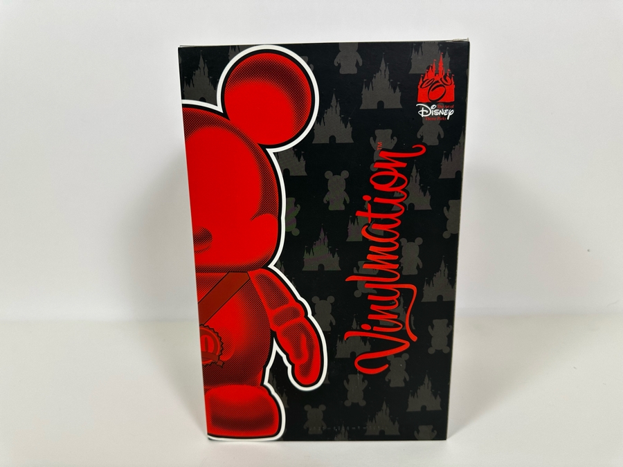Vintage Walt Disney Disneyland Theme Park Merchandise Vinylmation 9' Collectible Vinyl Mickey Mouse Figure Limited Edition Of 950 Pieces New In Box With Disney Trading Pin [Photo 8]