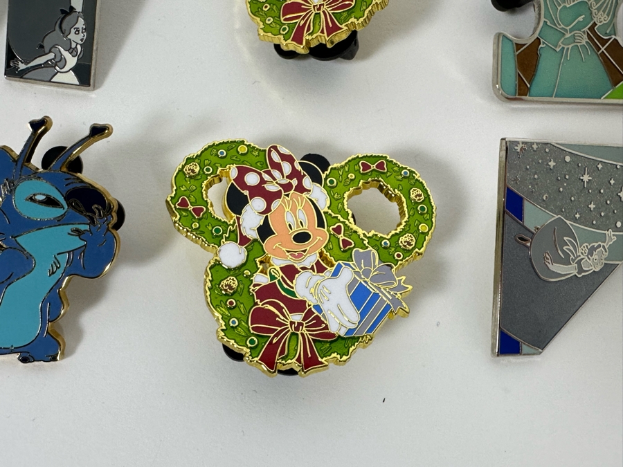 Collection Of Vintage Disneyland Trading Pins [Photo 15]