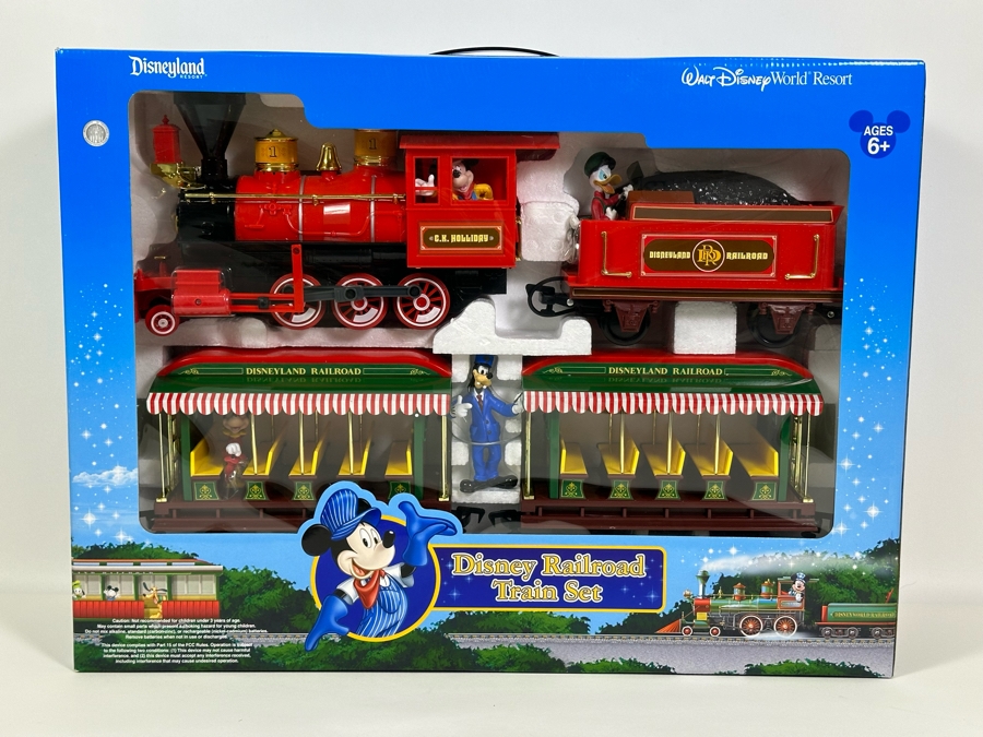 Vintage Disney Railroad Train Set Sold At Disneyland Resort New In Box Excellent Condition 25W X 18.5H X 6.5D [Photo 3]