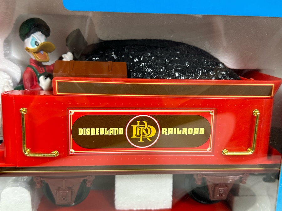 Vintage Disney Railroad Train Set Sold At Disneyland Resort New In Box Excellent Condition 25W X 18.5H X 6.5D [Photo 7]