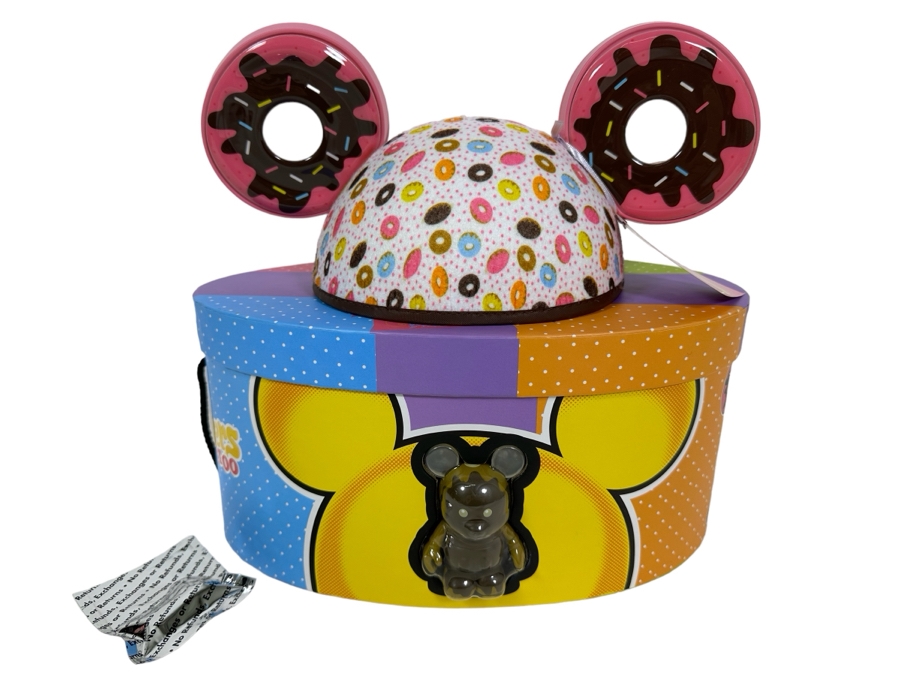 Vintage Disney Vinylmation Cutesters Too Vinyl Ear Hat Plus 3' Mystery Jr. Collectible Figure With Original Box